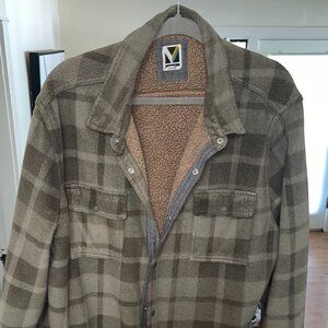 Voyager Men's Sherpa-Lined Fleece Jacket (Green Plaid)